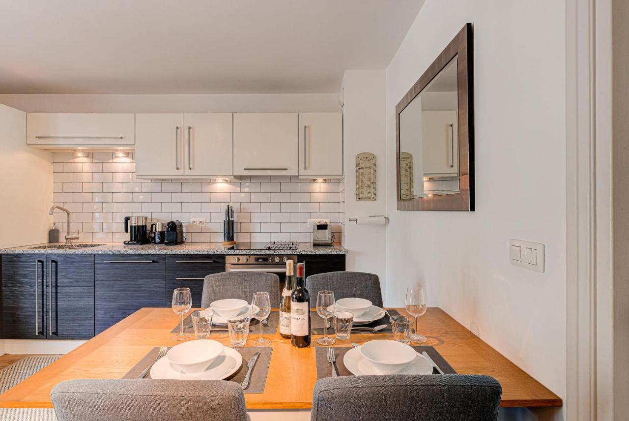 Apartment Cosmiques - Alpes Travel - Central Chamonix - Sleeps 4 Exteriér fotografie