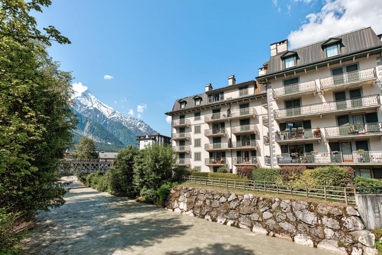 Apartment Cosmiques - Alpes Travel - Central Chamonix - Sleeps 4 Exteriér fotografie