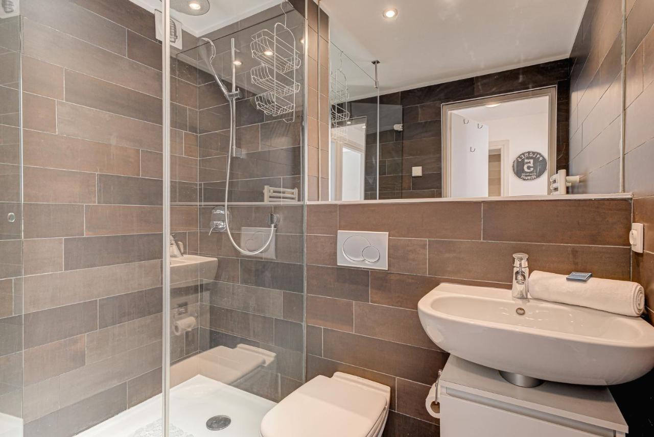 Apartment Cosmiques - Alpes Travel - Central Chamonix - Sleeps 4 Exteriér fotografie