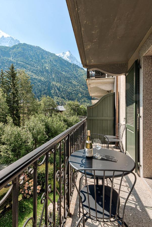 Apartment Cosmiques - Alpes Travel - Central Chamonix - Sleeps 4 Exteriér fotografie