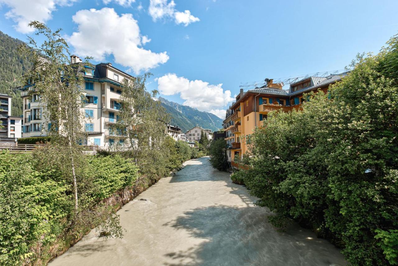 Apartment Cosmiques - Alpes Travel - Central Chamonix - Sleeps 4 Exteriér fotografie