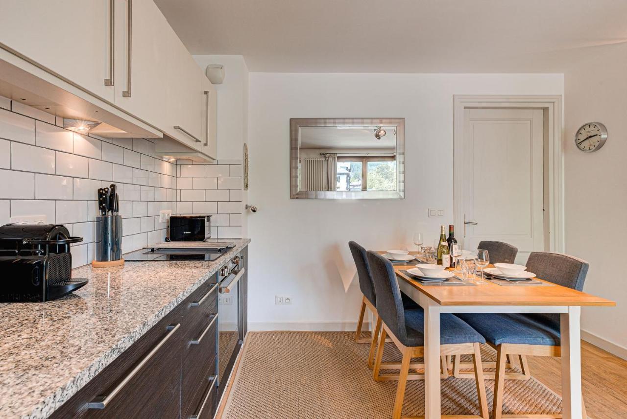 Apartment Cosmiques - Alpes Travel - Central Chamonix - Sleeps 4 Exteriér fotografie
